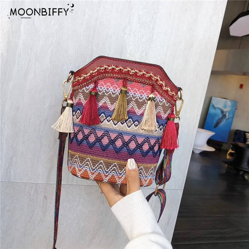 

Vintage National Women's Bag Tassel Ethnic Handwoven Crossbody Bag Hippie Sling Shoulder Bags for Ladies Small Handbag 4 Colors