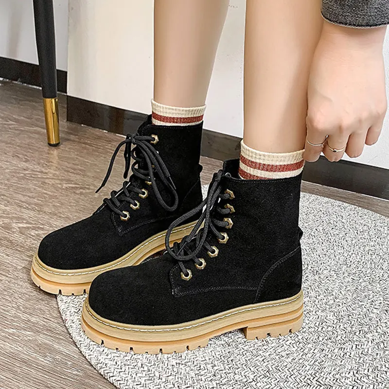 

Женские ботинки из нубука, на толстом каблуке, с круглым носком