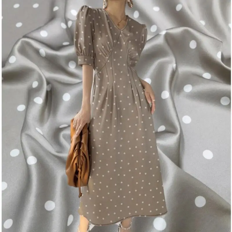 

Mulberry Silk Stretch Twill Fabric Fashion Shirt for Dress Iceberg Grey Polka Dot Clothing Material Sewing by Meter Wholesale