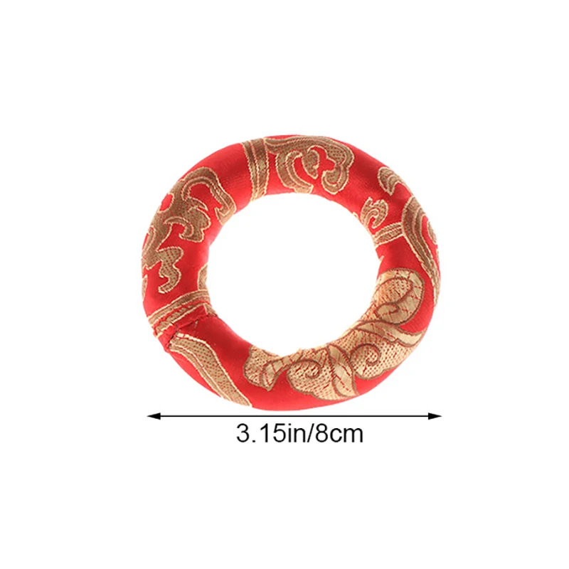 

Красная шелковая подушка для тибетской поющей чаши