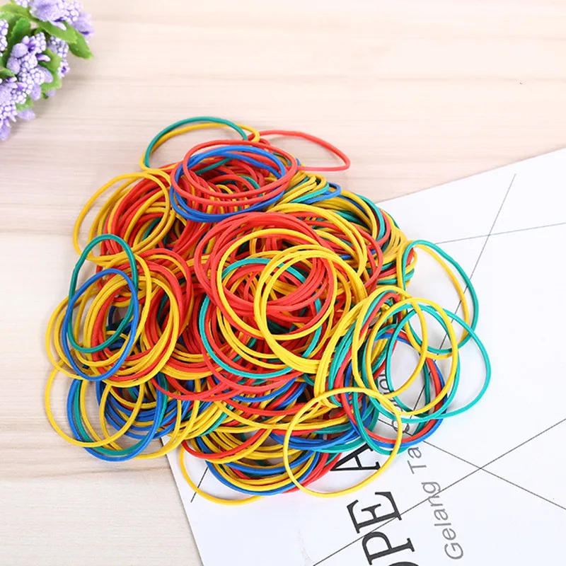 

Резинка эластичная для шерсти домашних животных, 4 цвета, диаметр 38*200 мм, 1,4 шт.