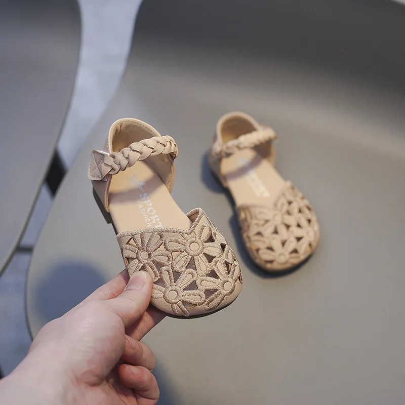 

Босоножки для маленьких девочек, обувь для младенцев с защитой от столкновений, Детская летняя обувь, детская обувь для дня рождения, Цветочная обувь принцессы с вырезами