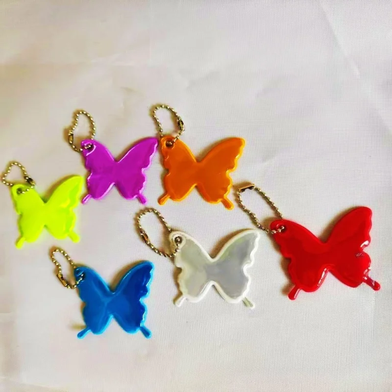 

Светоотражающий брелок Keychain