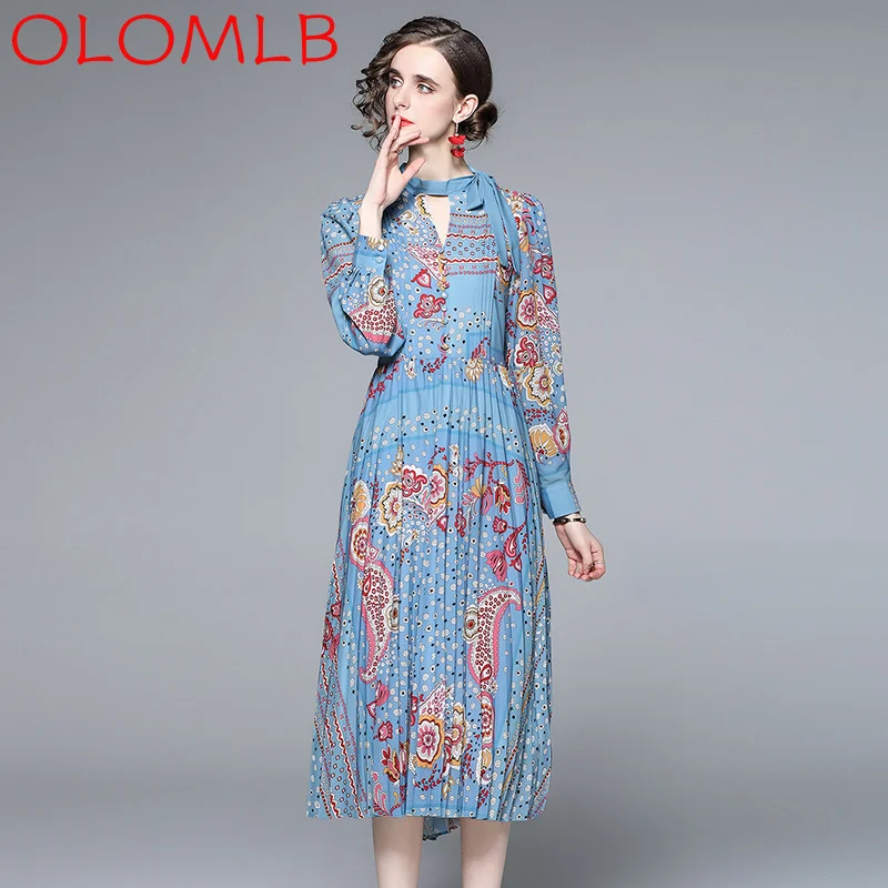 

OLOMLB 2022 весеннее плиссированное платье с пышными рукавами и V-образным вырезом