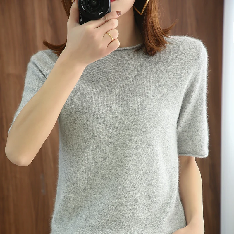 

Four Seasons Moze Summer Ladies Knitted Round Neck Roll Edge Solid Color Five-point Sleeve Pullover Fashion Classic Top Sweater