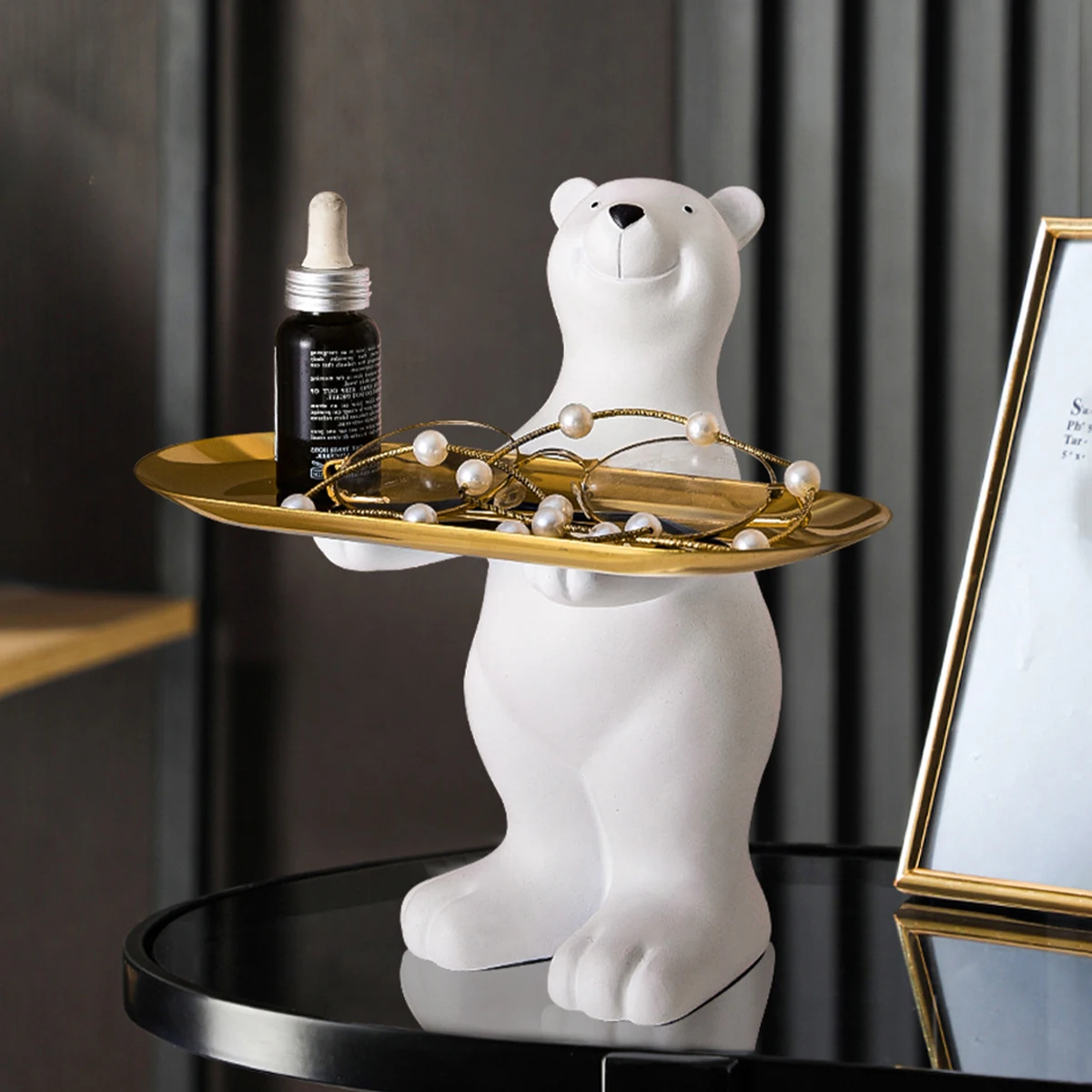

Polar Bear Storage Tray Resin White Bear Sculpture Ornament Creative Polar Bear Sculpture Key Holder Modern Art Craft for Home