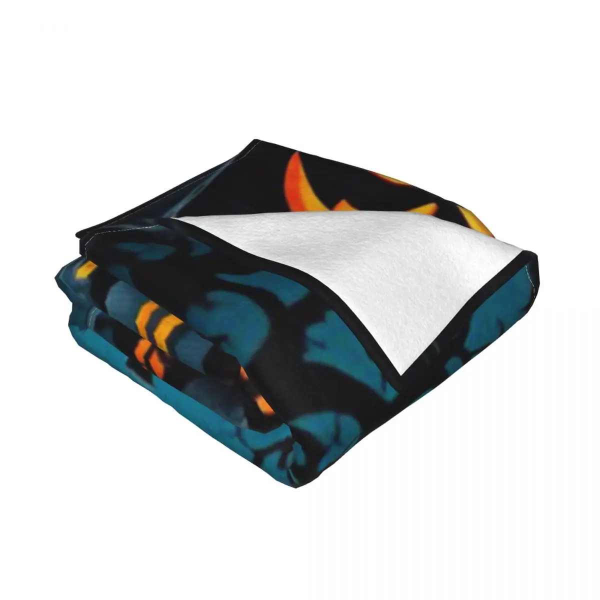 Жуткий дом с привидениями в сумерках. Ультрамягкое одеяло из микрофлиса.