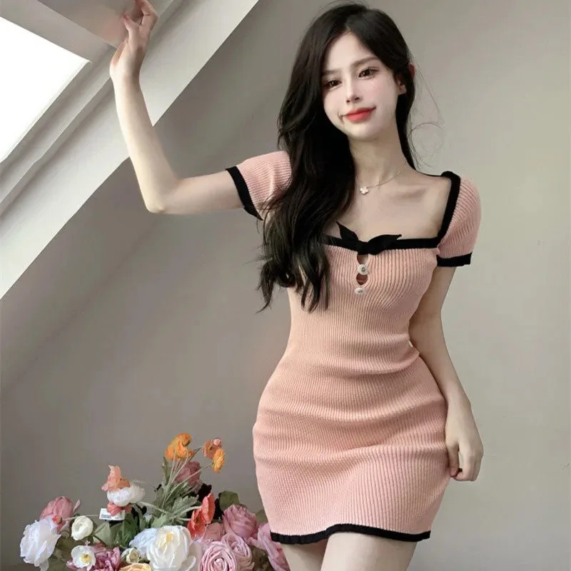 

Женское трикотажное мини-платье с бантом, розовое облегающее платье с квадратным вырезом и запахом, элегантное платье на лето, P623