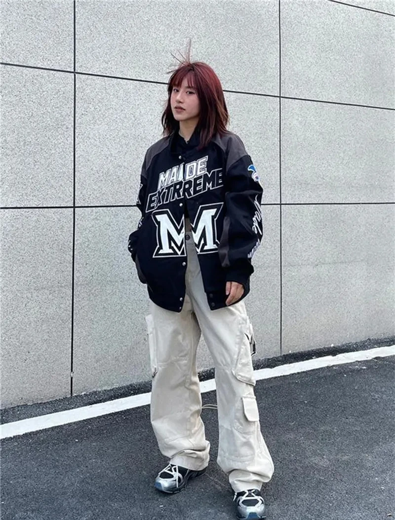 Рисунок 6 - Куртка-бомбер с вышивкой в американском стиле