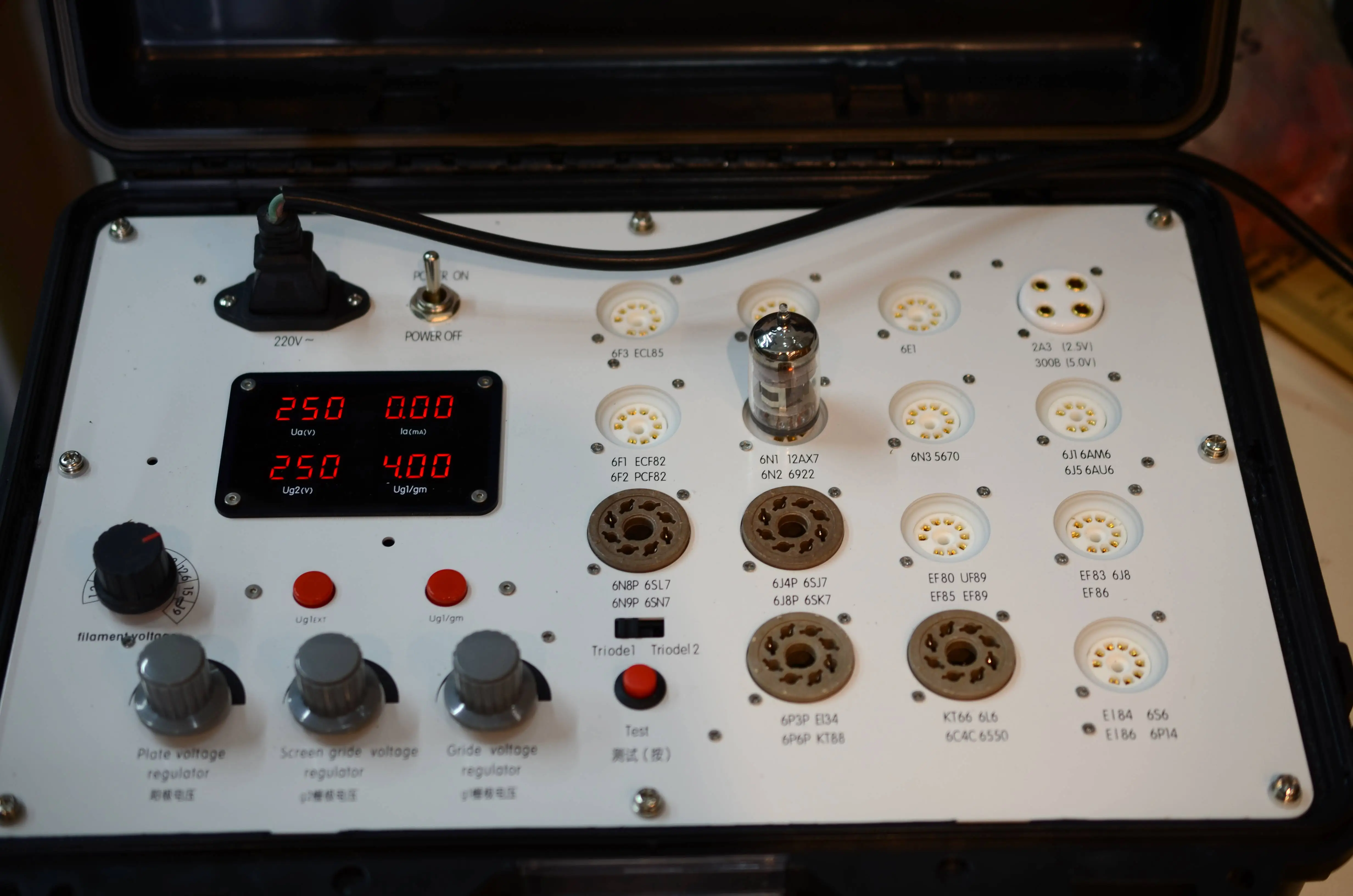 Лампа вакуумная JJ E88CC