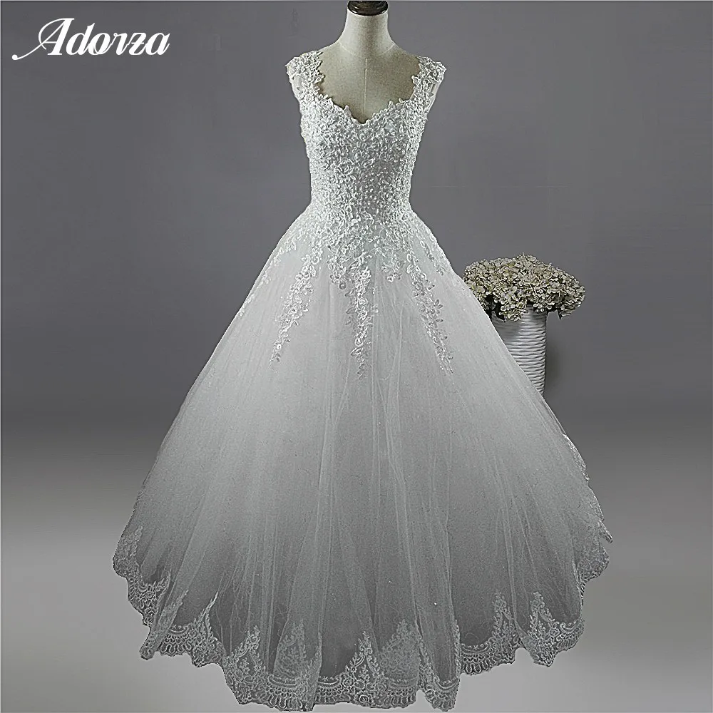 

Classic A-Line Wedding Dress Lace Applique Pearls Cap Sleeves Illusion Tulle Plus Size Custom Made Bridal Gown Vestido De Noiva