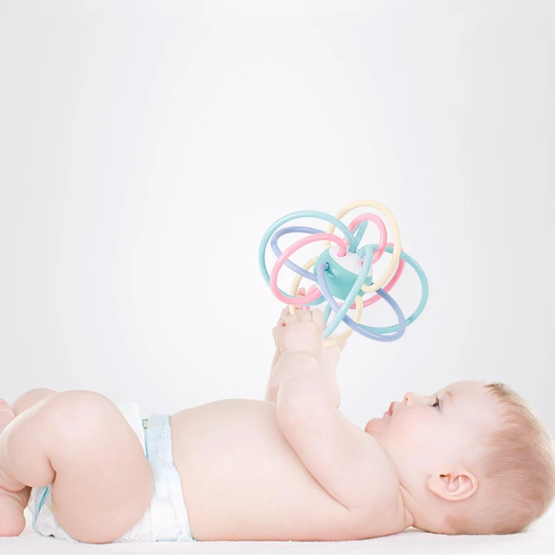 

Развивающий шар для новорожденных 0-12 месяцев, безопасные мягкие игрушки для прорезывания зубов, пластиковая ручная погремушка для раннего ...