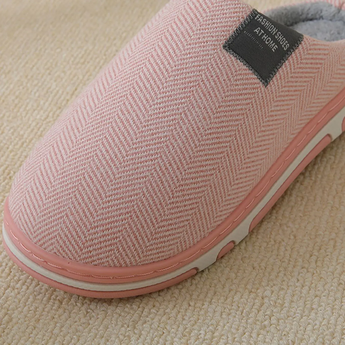 Женские хлопковые тапочки розовые зимние теплые домашние нескользящие шлепанцы