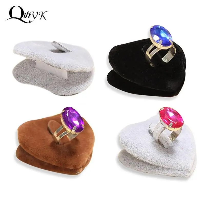 

1Pcs 4.8x5x2cm Gray/black/coffee Heart Shaped Ring Rack Counter Jewelry Display Rack Ring Display Rack Jewelry Props