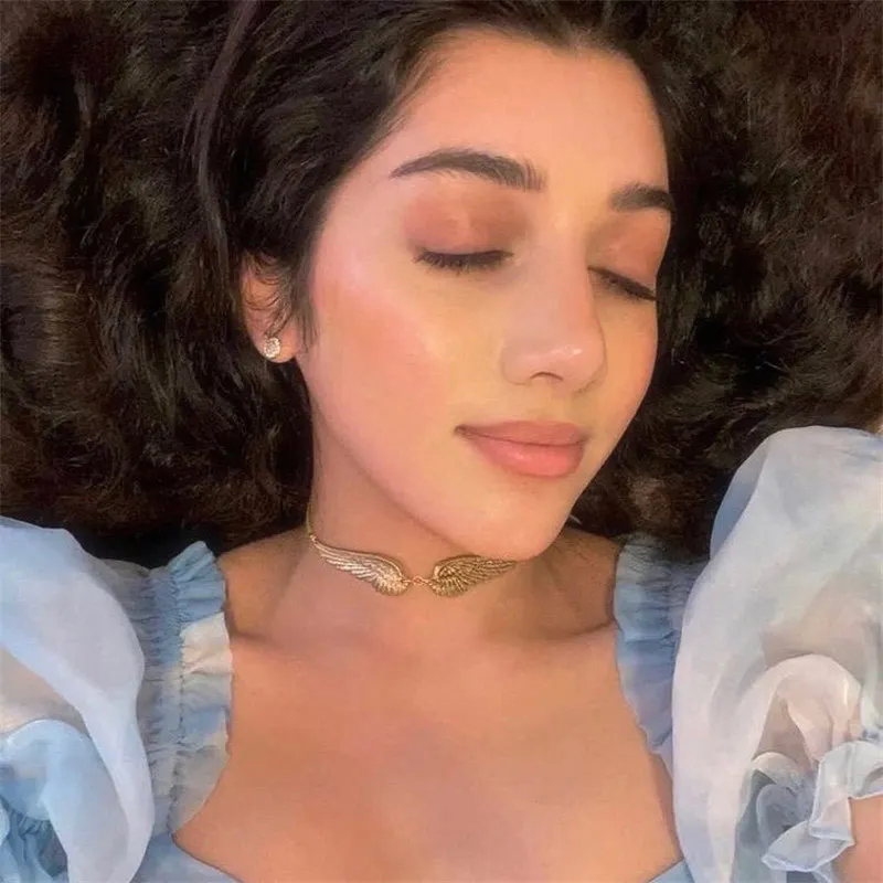 Новый модный кольер с крылышками ангела и большим подвеском, эстетическое ожерелье на цепочке для женщин, библиотечный подарок на свадьбу.