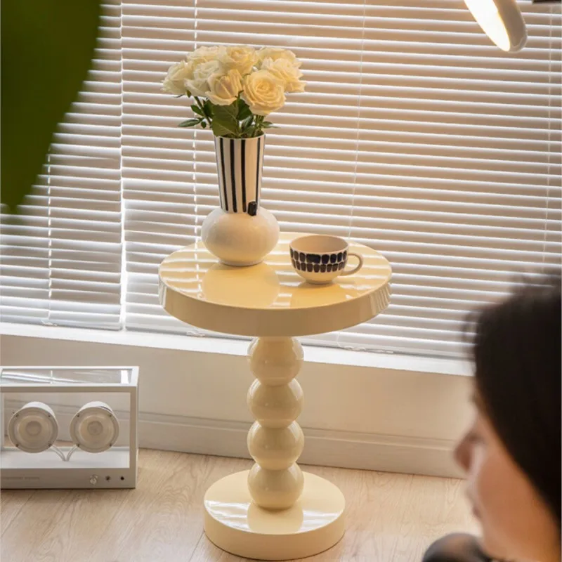 

Небольшой круглый столик из массива дерева в стиле ретро для дивана, чайный столик, прикроватный маленький столик, стойка для углов ваби Саби, несколько боковых столов