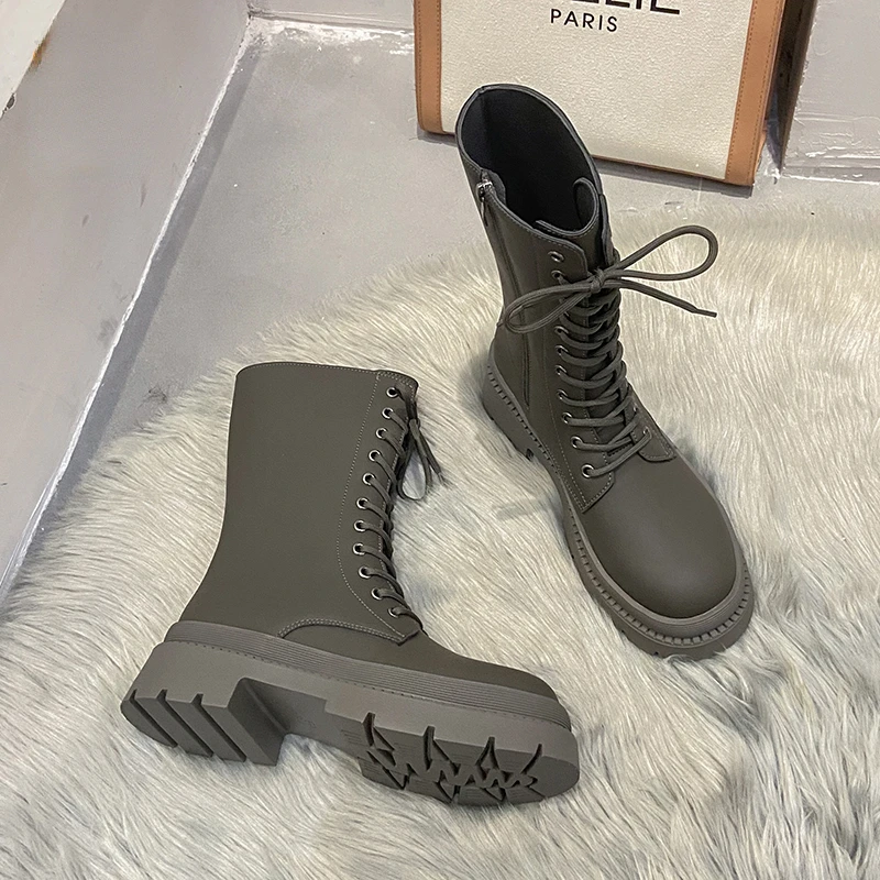 

Женские ботинки из искусственной кожи, белые ботильоны, Осень-зима, мотоциклетные ботинки, модные женские ботинки на платформе и массивном ...