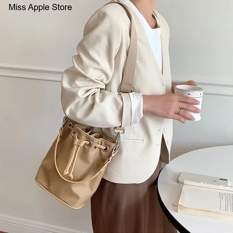 Crossbody Bag Casual Totes Messenger Bags Handbag Women Nylon Fashion Lady Drawstring Bucket Bag Simple Panelled Design Shoulder