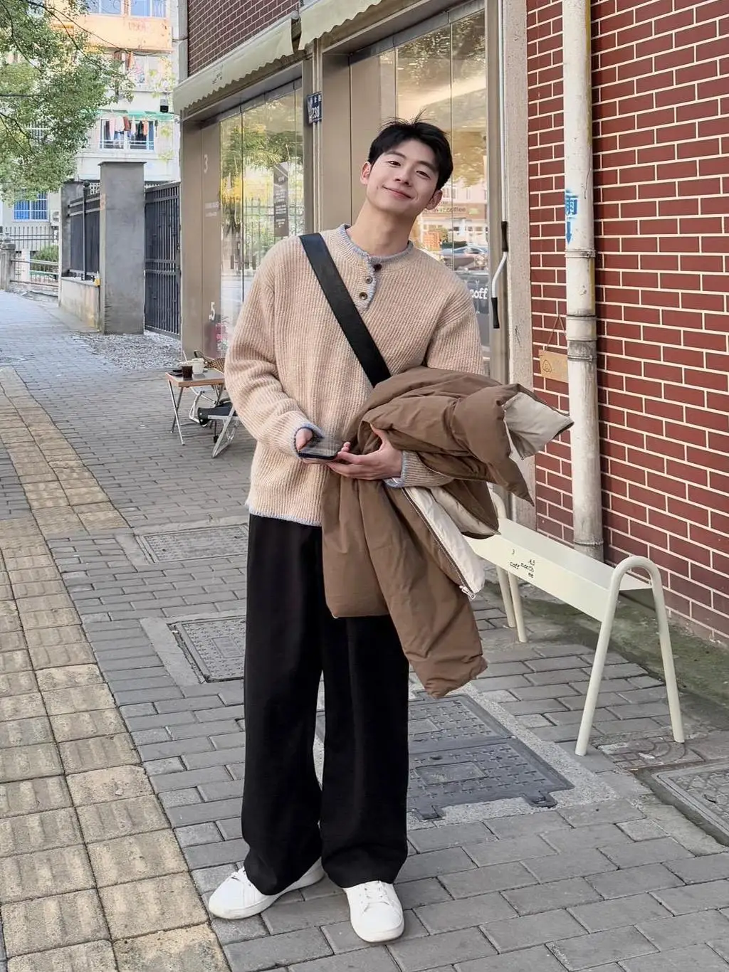 Абрикосовый американский винтажный свитер с воротником Генри мужской