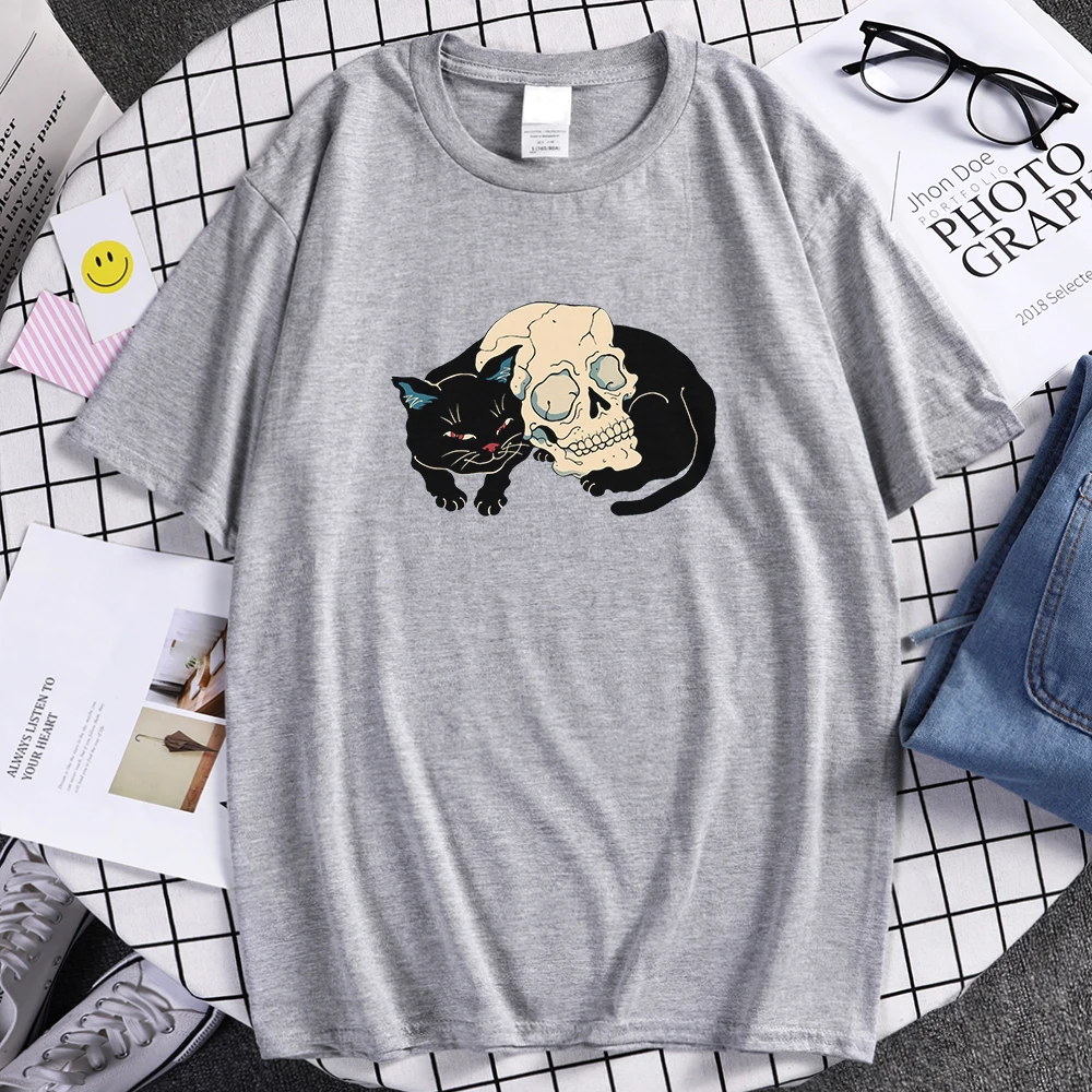 

Мужские футболки с принтом черной кошки и головы кости, крутая свободная футболка, креативная Винтажная футболка, мягкие мужские топы оверс...