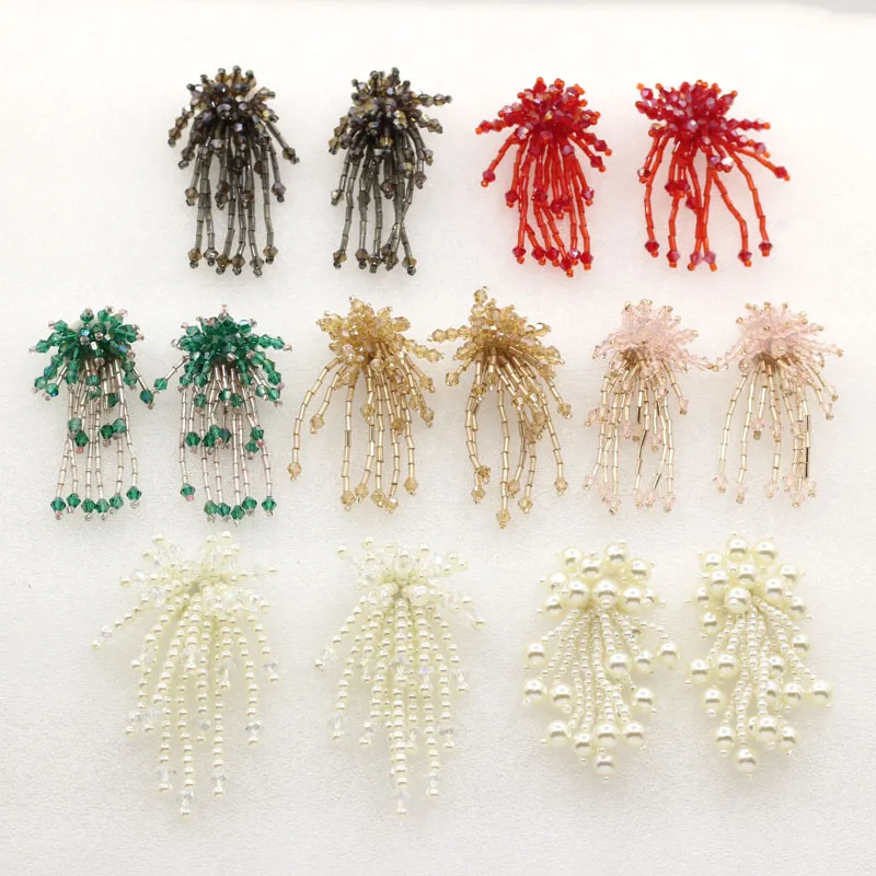 Женские серьги с кисточками и искусственным жемчугом