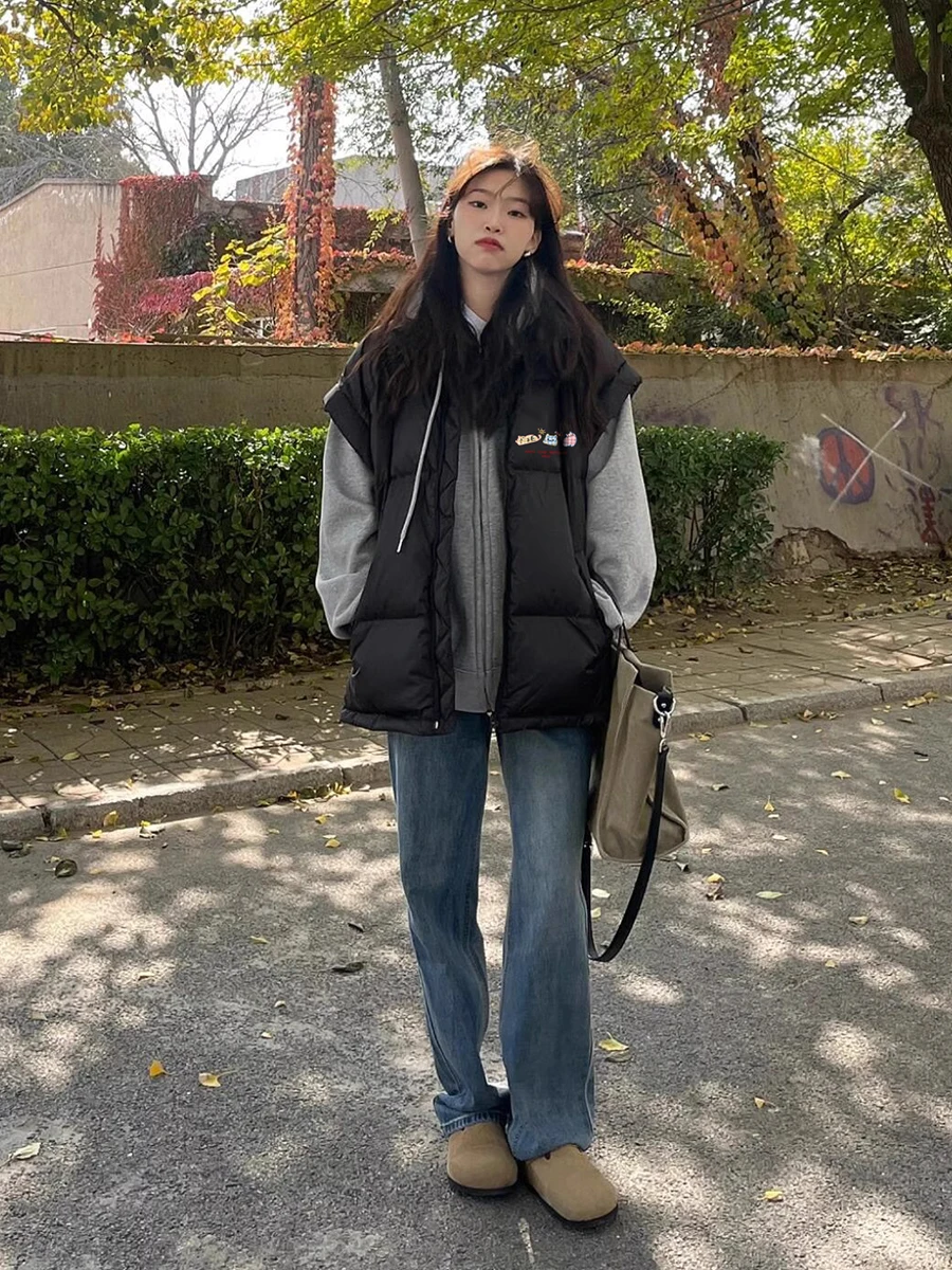 Черный теплый жилет куртка на хлопковой подкладке женская зимняя новая верхняя