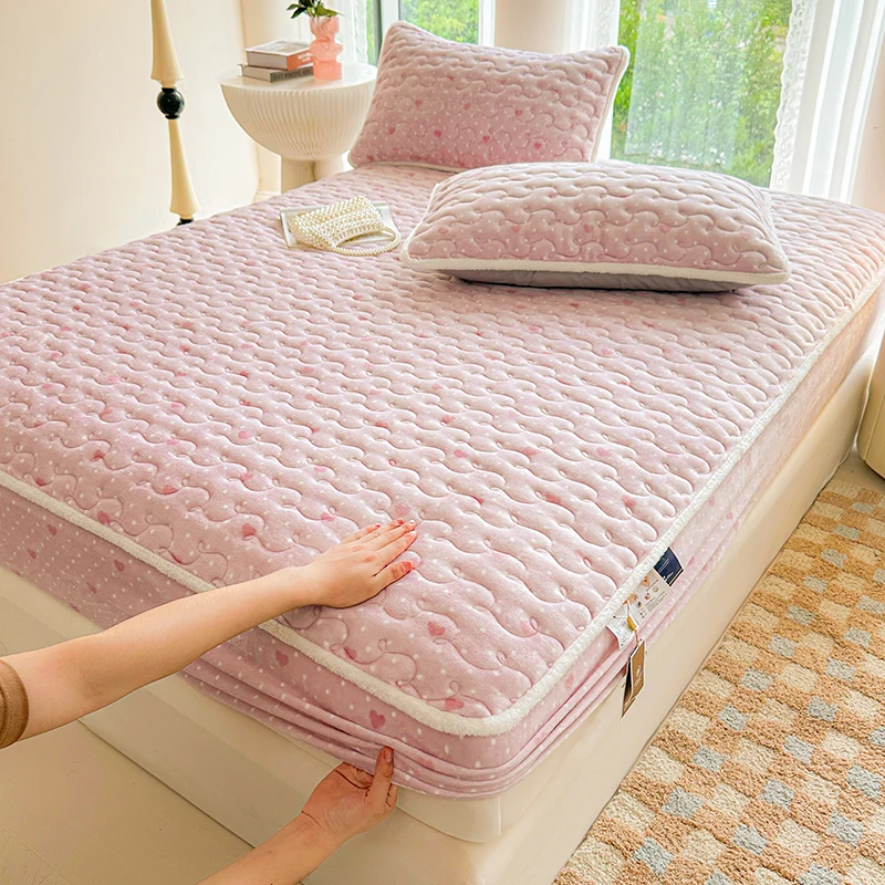 2024 новый зимний утолщенный молочный флисовый матрас комплект из трех предметов