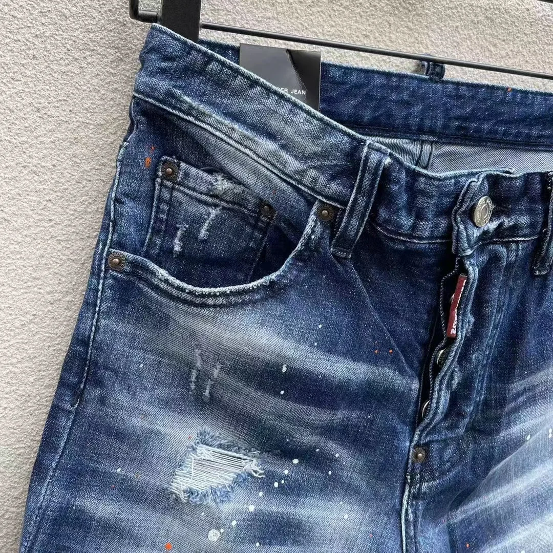 2023 Spring D2 Jeans Men's Fashion Wash Hole Patch Irregular Car Thread Denim Shorts Capris