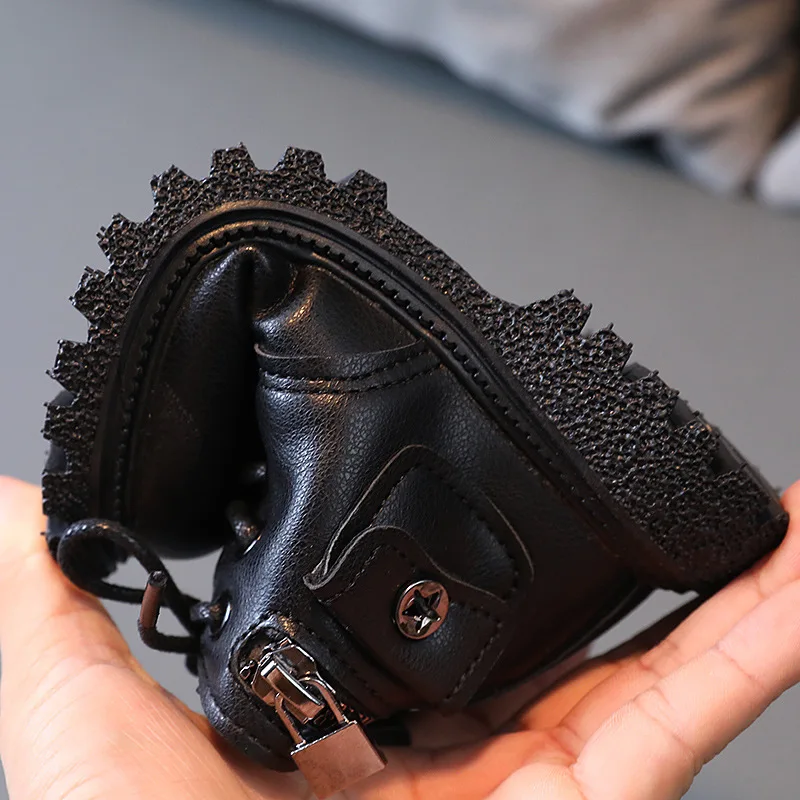 Мотоботинки для девочек Новинка осени-зимы 2022 ботинки маленьких мальчиков