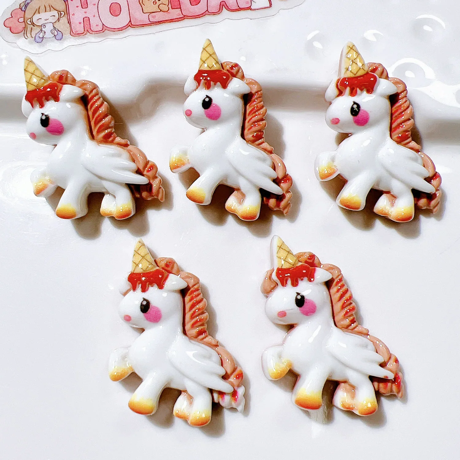 

Набор из 10 фигурок единорогов для скрапбукинга