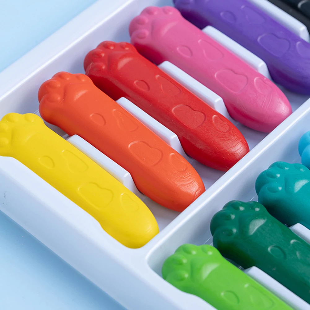 Рисунок 6 - разноцветные карандаши в форме