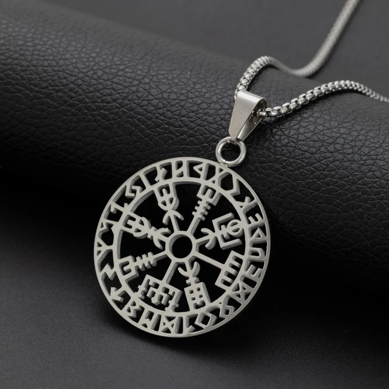

Men's Latest Retro Fashion Creativity Viking Hollow Compass Rune Pendant Necklace Dominates Fashion Temperament Jewelry Gift