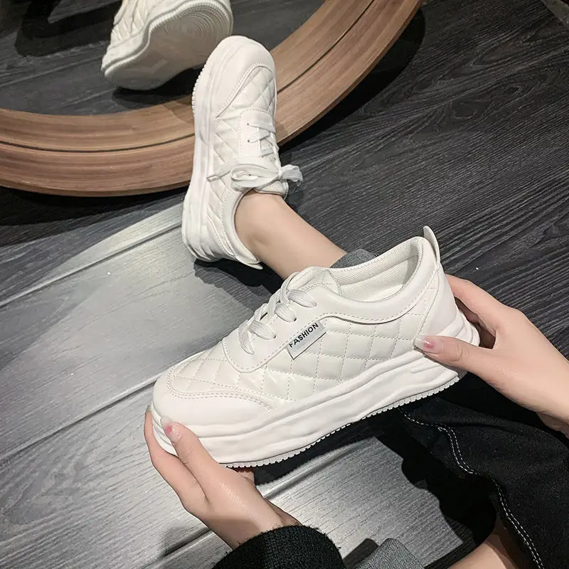 

Black White Flat Platform Running Canvas Women's Sneakers 2022 Spring Casual Sports Shoes White Korean Vulcanize Lolita Tennis