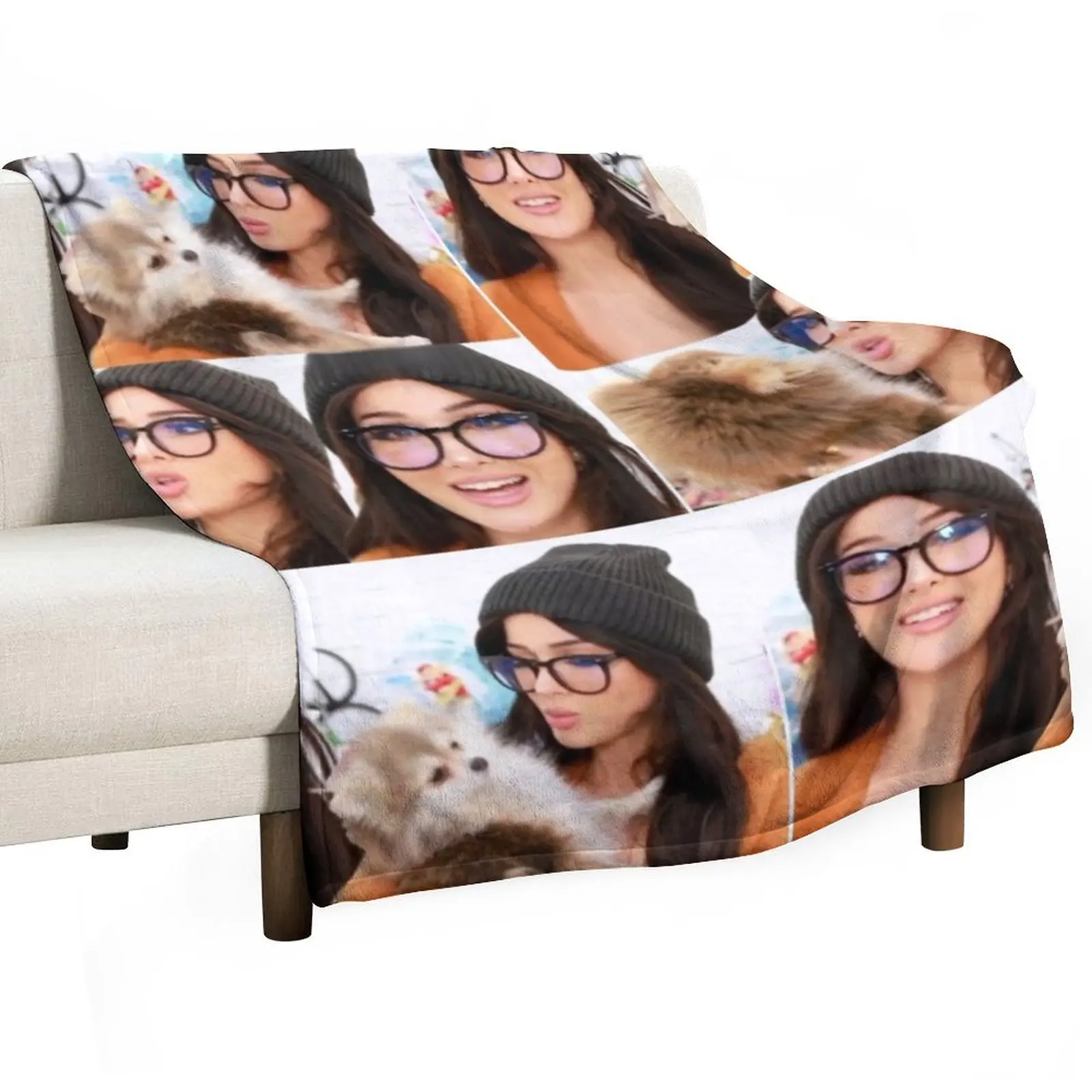Фото Sssniperwolf уютный коллаж пледы одеяло сон аниме волосатые декоративные одеяла для кроватей №1