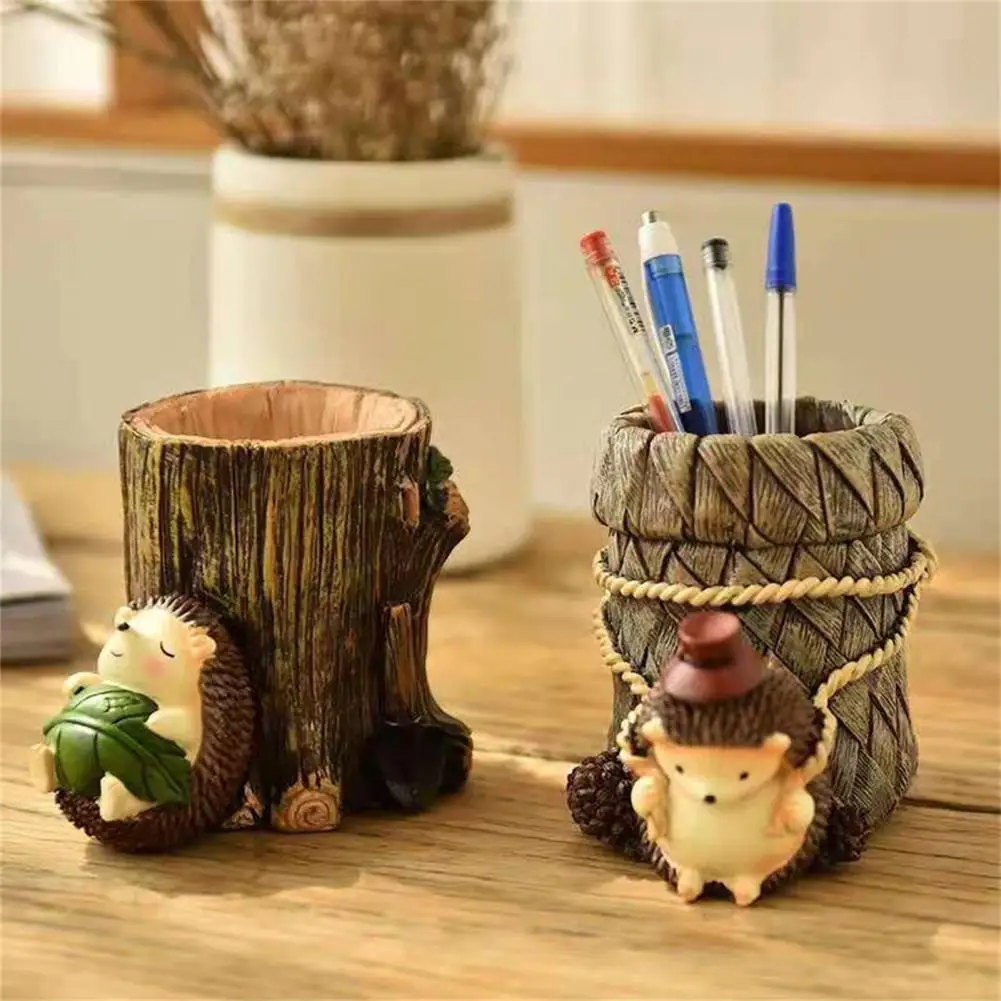 

Dropshipping!! Multifunctional Pen Holder Anti-slip Resin Three-dimensional Hedgehog Shape Pen Cup for School