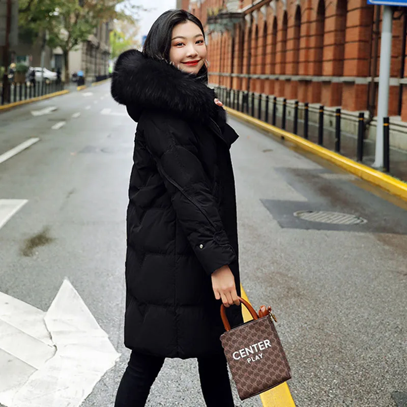 Overcoat 2023 Winter New White Duck Down Women Down Jacket Fashion Warm Hooded Real Raccoon Fur Collar Women Down Jacket NBH671