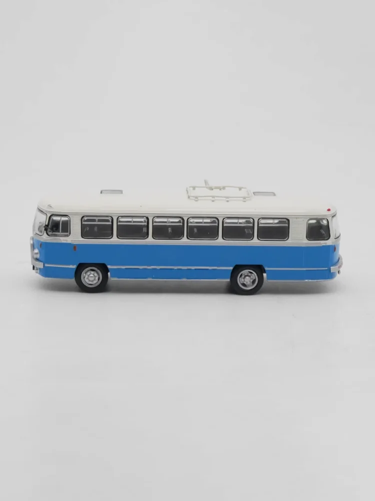 Литье под давлением масштаб 1:72 Ist SAN H27 модель автомобиля из сплава Готовая