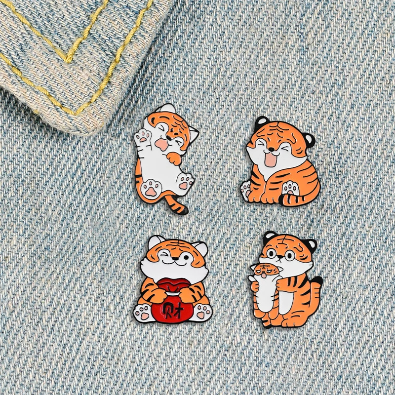 

Cartoon Funny Tiger Enamel Brooch Fashion Creative Fun Animal metal Badge Kawaii Children's Jewelry Gift for Friends Wholesale