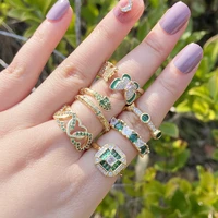 2022 fashion jewelry gold plated copper ring heart snake butterfly ring personalized emerald zircon womens ring
