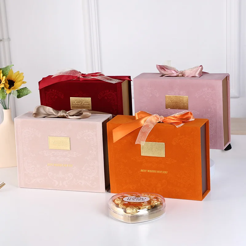

Luxury Premium Magnetic Gift Box with Lid Present Wrapping Box with Ribbon for Presents Wedding Birthday Valentine Anniversary