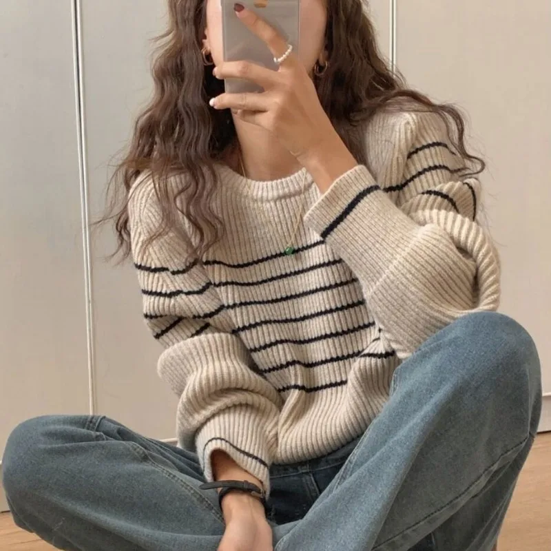 

Sunken Striped Sweater Women's Fashion Korean Style Loose Soft O-Neck Pullover Sweater Sueter Mujer