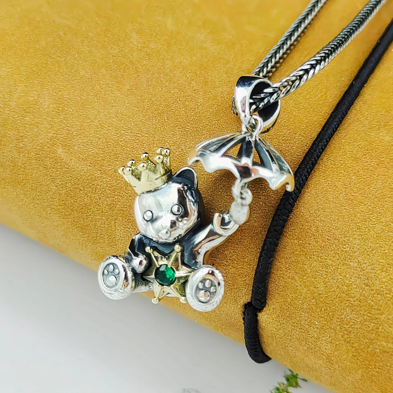 New s925 sterling silver cute crown bear pendant