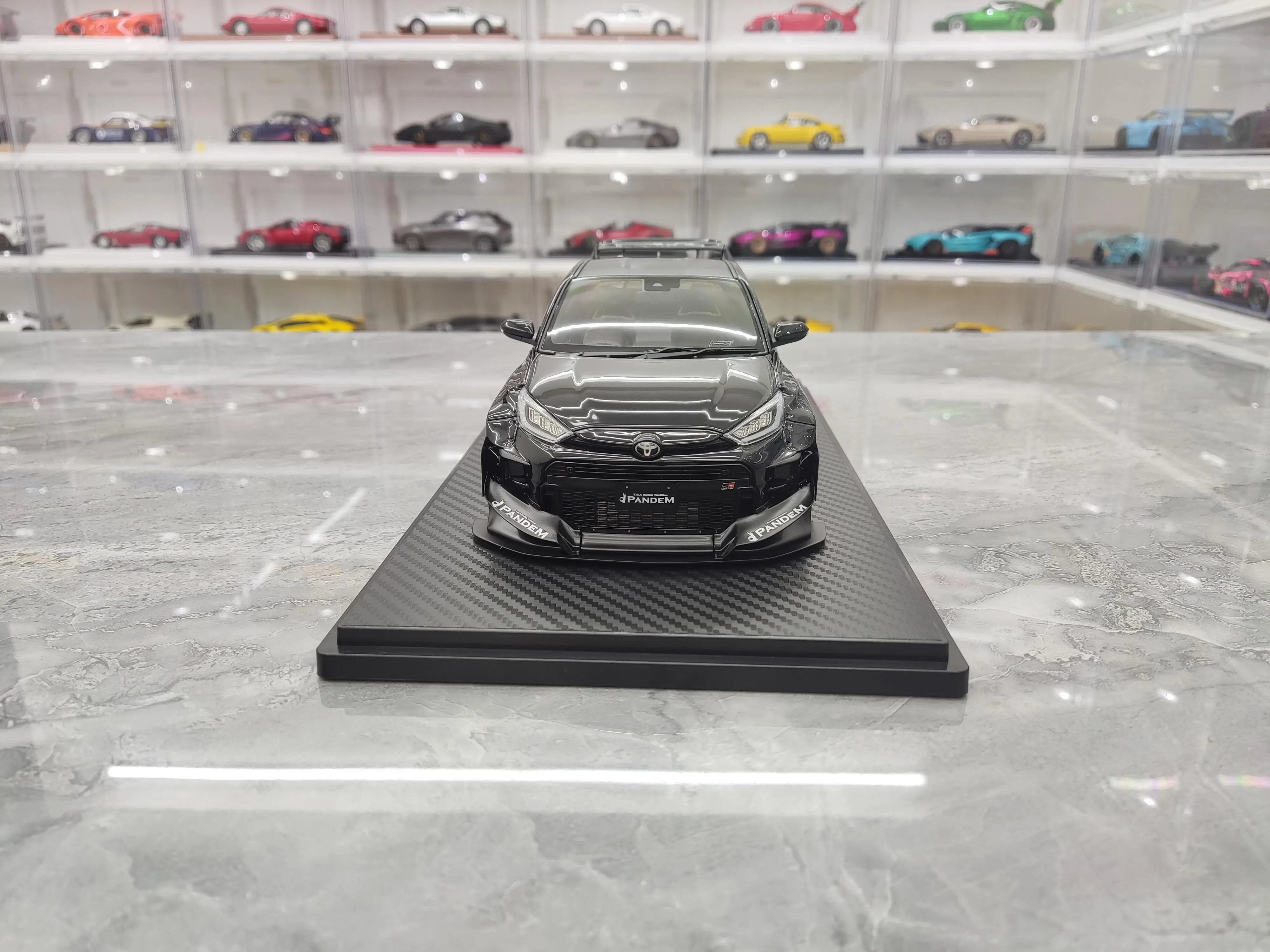 IG 1/18 для Toyot Yaris GR 4BA PANDEM Модифицированная ракета кролик искусственная коллекция