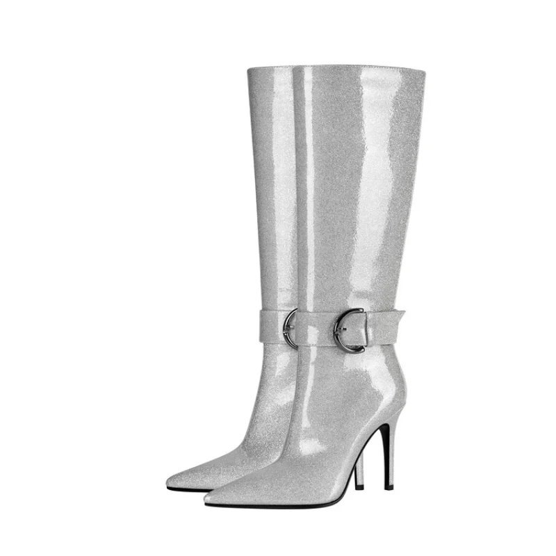 2023 Pointy stiletto Knight boots Fashion show fashion boots Silver sequined patent leather high boots M6166