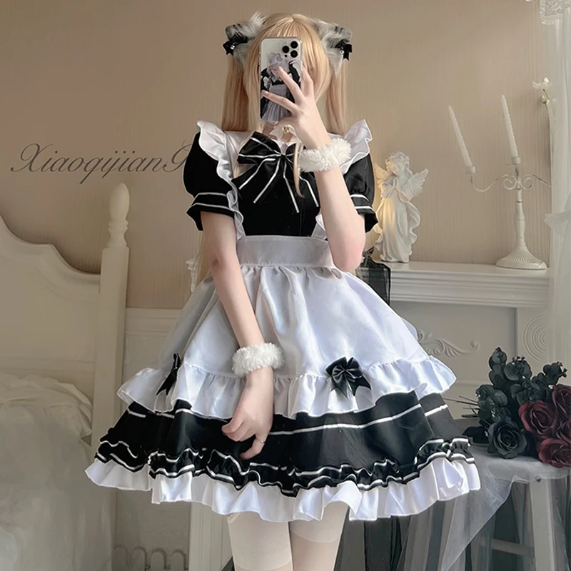 

Japanese Girls Maid Black White Little Devil Gothic Lolita Maid School Uniform Princess Dress Deacon Cute Men and Women Models
