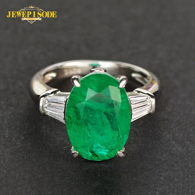 

Женское кольцо с изумрудами, овальной огранкой 10x14 мм