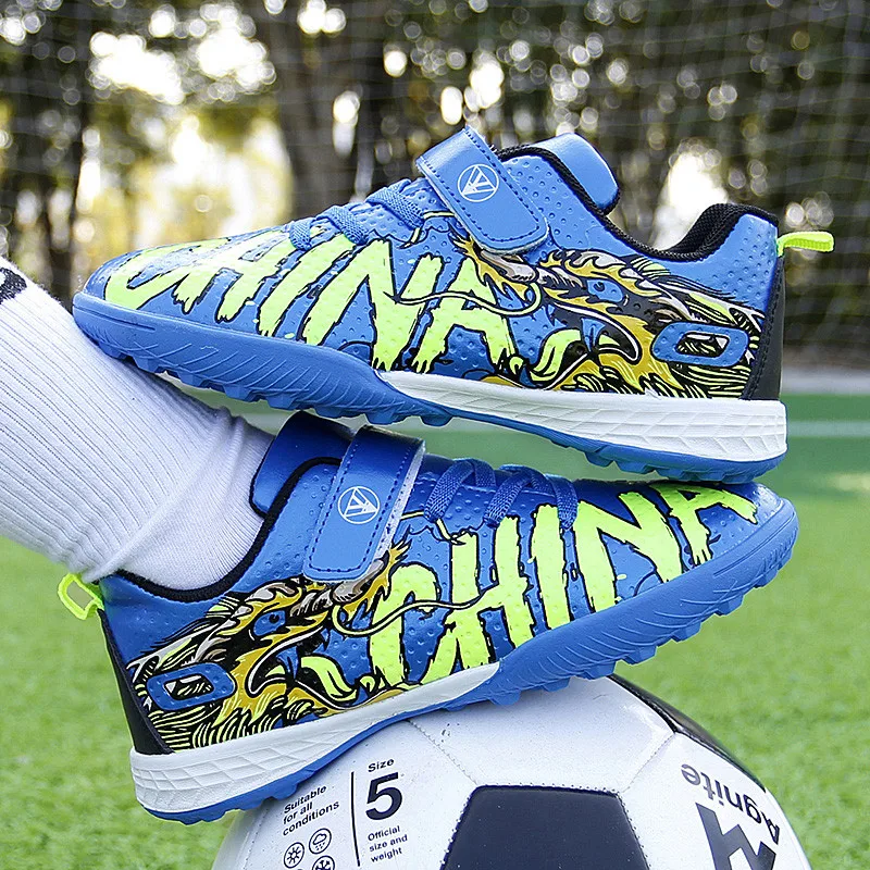 New Hot sale Indoor Soccer Shoes For Kids Children Soccer Cleats Boys Football Shoe Sneaker Light Kid Futsal Training Shoes 2023