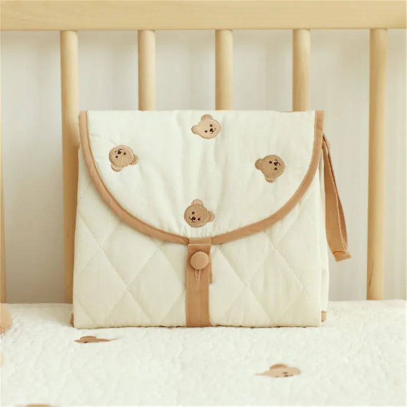 

Cartoon Portable Baby Changing Pad Foldable Cute Bear Tigger Embroidered Changing Pad Cover for Infant Baby Sheet Mattress