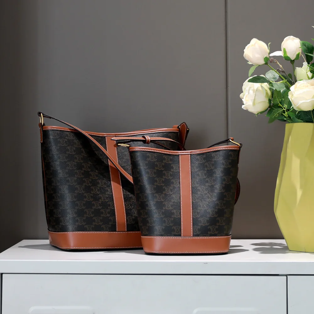 

2022 Designer Lady Bag Leather Tote Large Capacity Bag Handbags High Quality