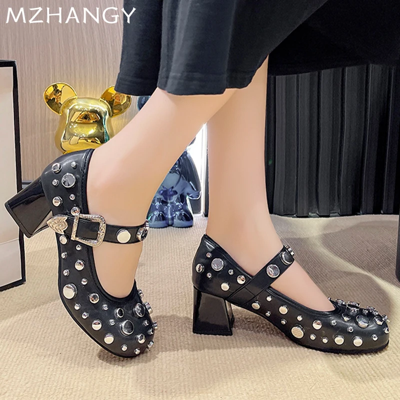 Женские туфли мэри джейн на высоком каблуке осенние модные новые с пряжкой